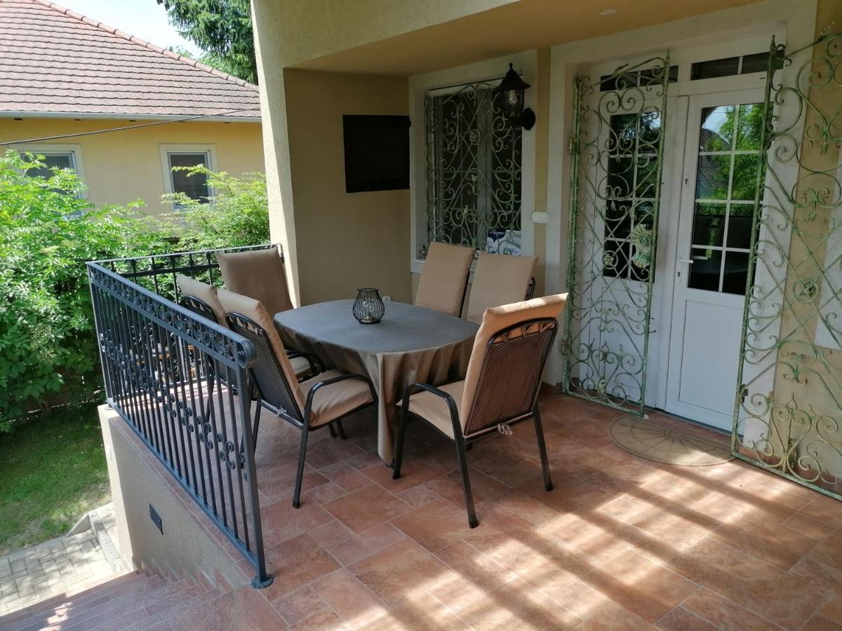 Villa Pelso Balatongyörök Extérieur photo